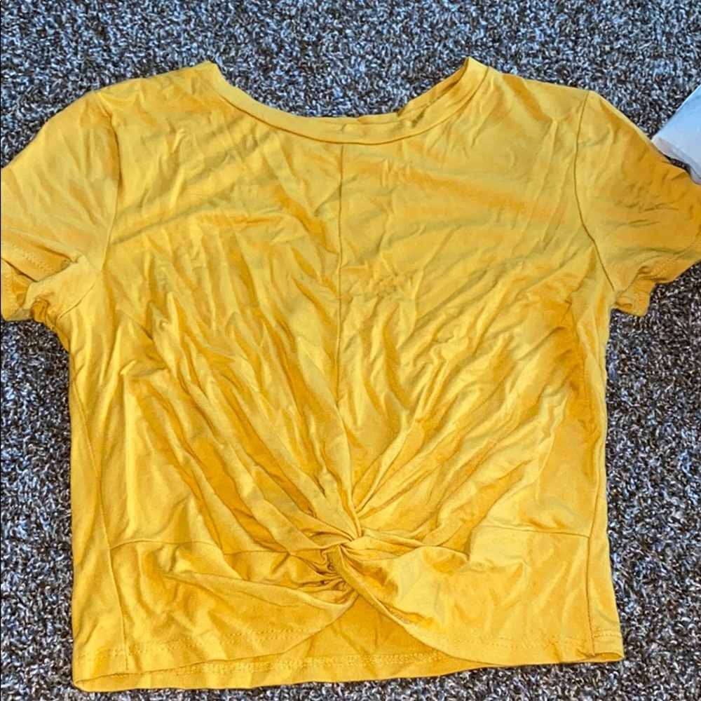 Soft yellow tie shirt